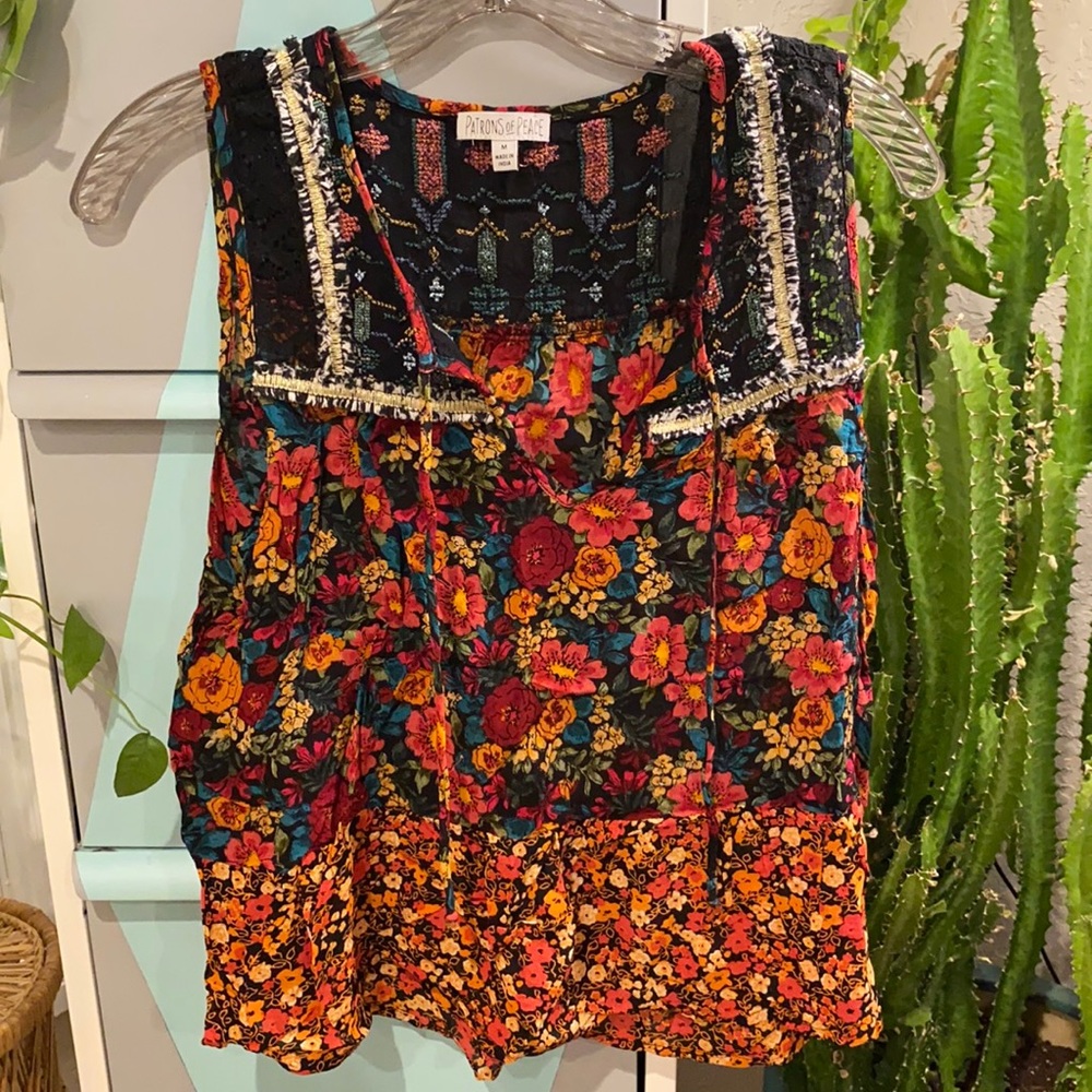 Floral boho dressy tank top size m